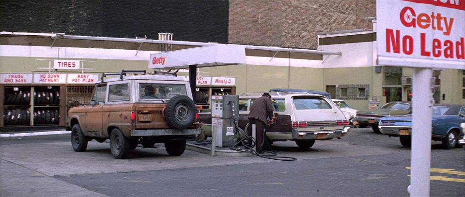 Plymouth Fury Sport Suburban