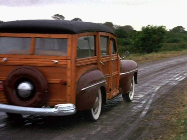 Ford Super De Luxe Station Wagon