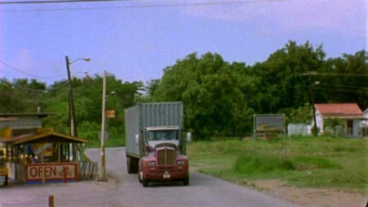 Kenworth T-600 B