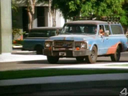 1971 Chevrolet Suburban in Shakedown