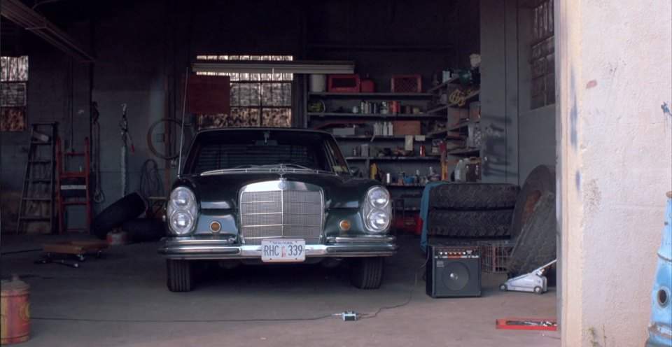 Mercedes-Benz 250 S