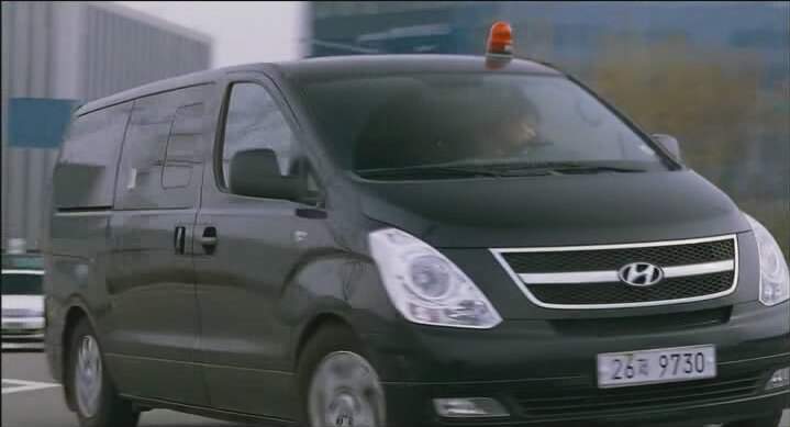 Hyundai Grand Starex