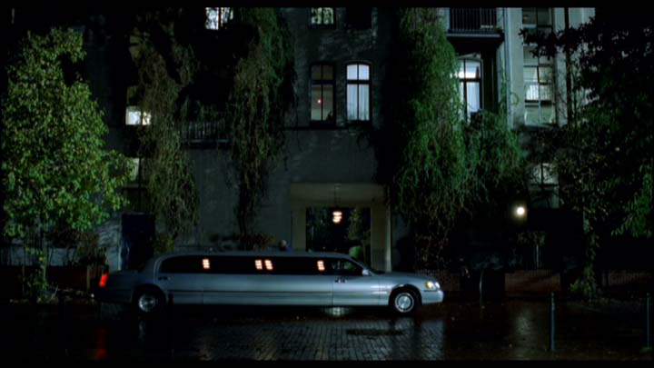 Lincoln Town Car Stretched Limousine