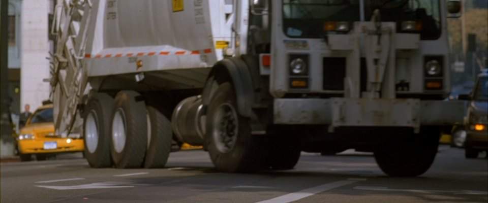 Mack MR-600