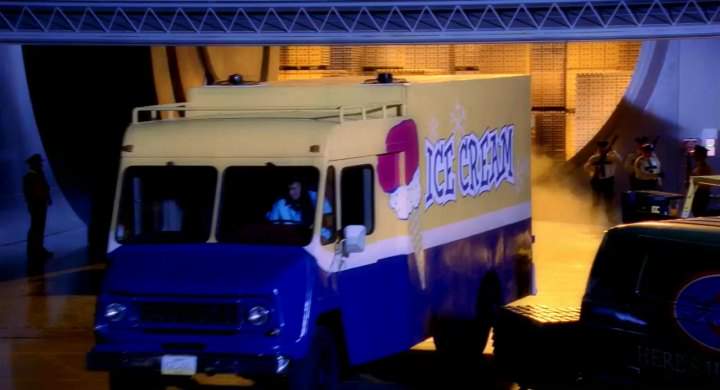 International CM-1300