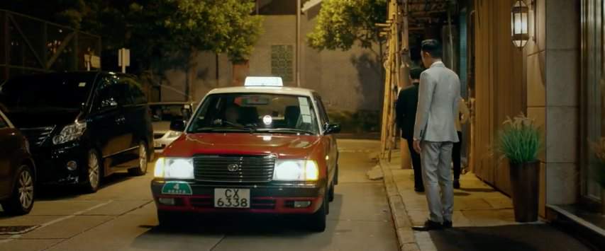 Toyota Crown Comfort