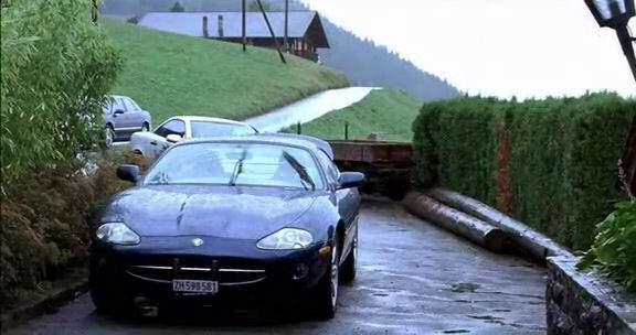 Jaguar XK8