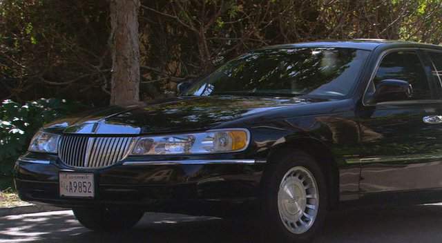 Lincoln Town Car