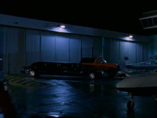 Lincoln Town Car Stretched Limousine