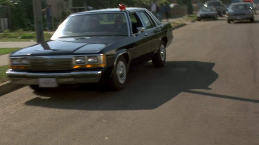 Ford LTD Crown Victoria