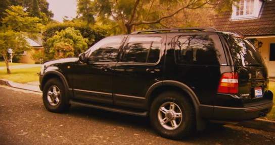 2003 Ford Explorer in Feed