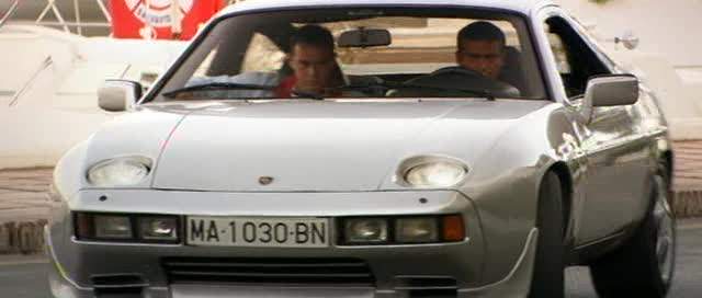 Porsche 928 S