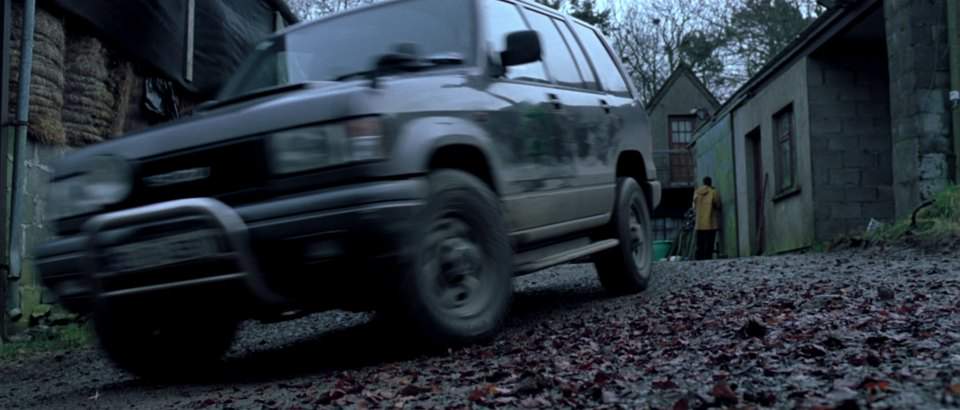 1992 Isuzu Bighorn in Isolation