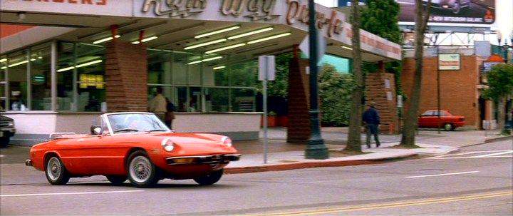 Alfa Romeo 2000 Spider Veloce