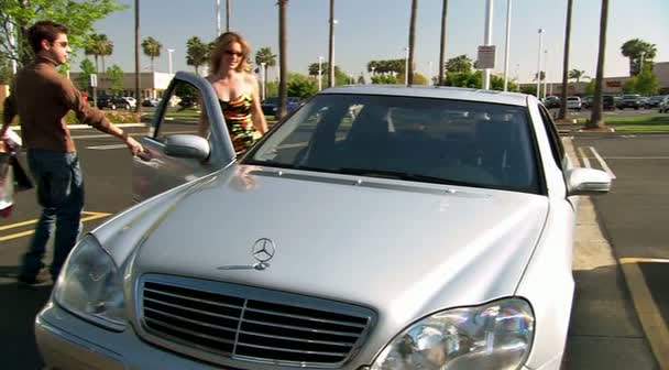 2000 Mercedes-Benz S-Klasse V220 in Gettin’ It