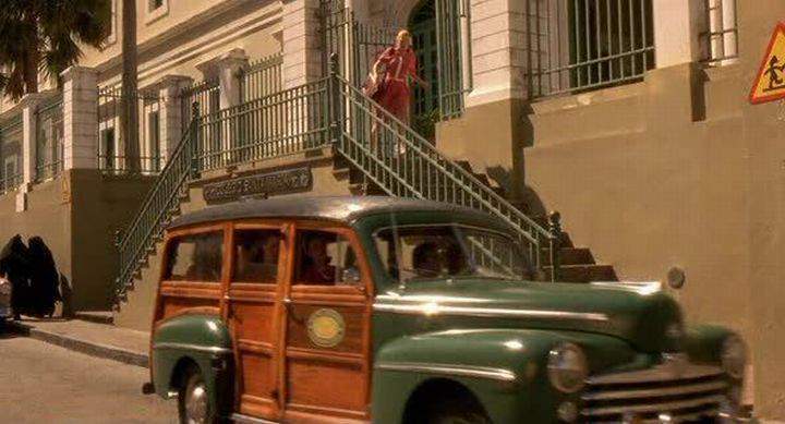 Ford Super De Luxe Station Wagon