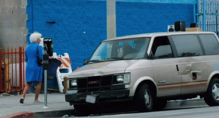 GMC Safari