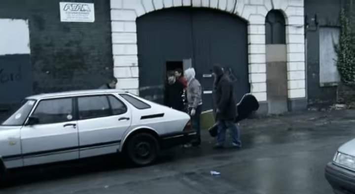 SAAB 900
