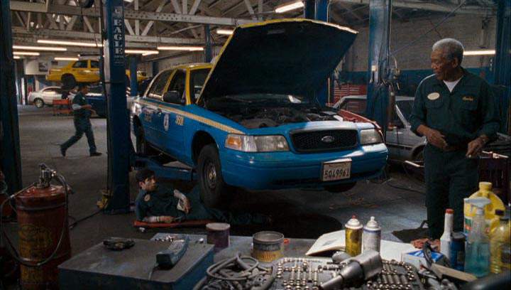 Ford Crown Victoria