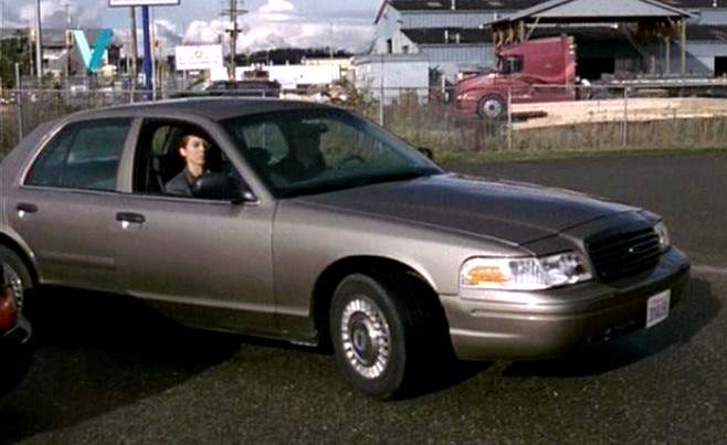 Ford Crown Victoria