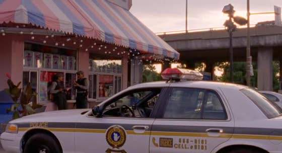 Ford Crown Victoria