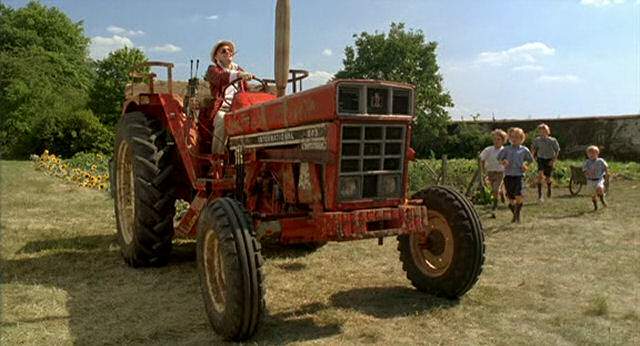 International Harvester 845