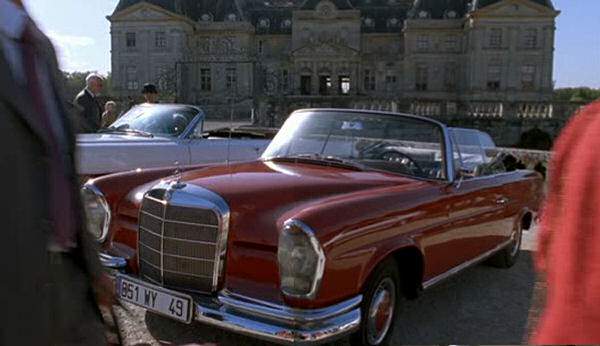 Mercedes-Benz 220 SE Cabriolet