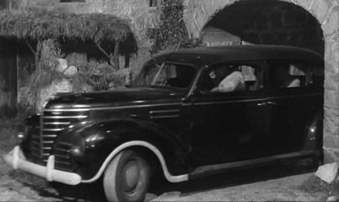 Chrysler Kew Six