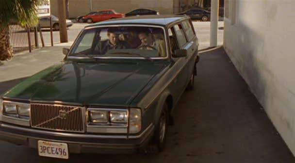 Volvo 245