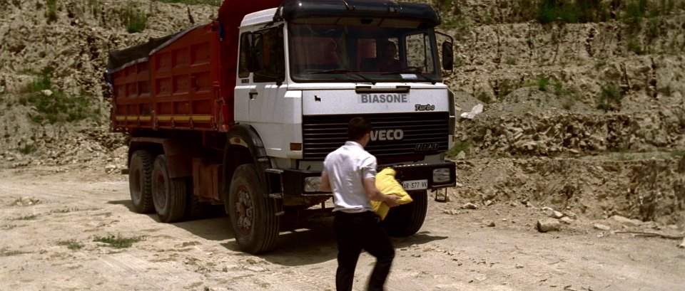 Iveco 330-35