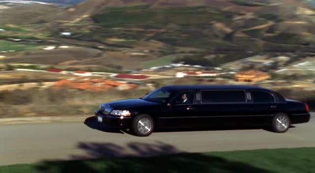 Lincoln Town Car Stretched Limousine