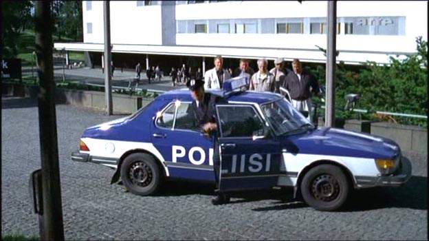 SAAB 900