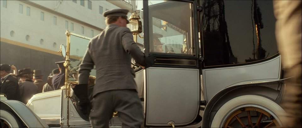 Renault Enclosed Limousine