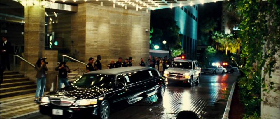 Lincoln Town Car Stretched Limousine