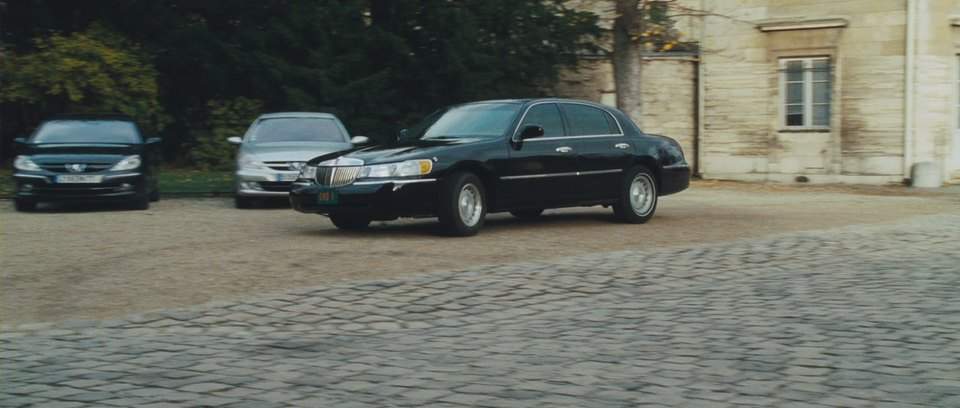 Peugeot 607