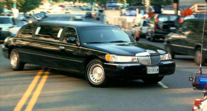 Lincoln Town Car Stretched Limousine