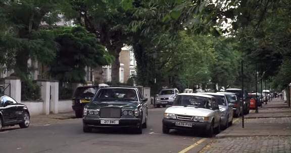 SAAB 900