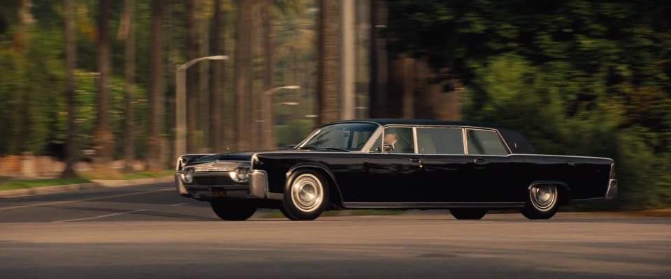 Lincoln Continental Executive Limousine
