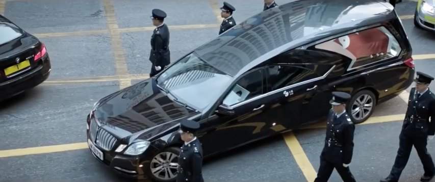 Mercedes-Benz E-Klasse Hearse