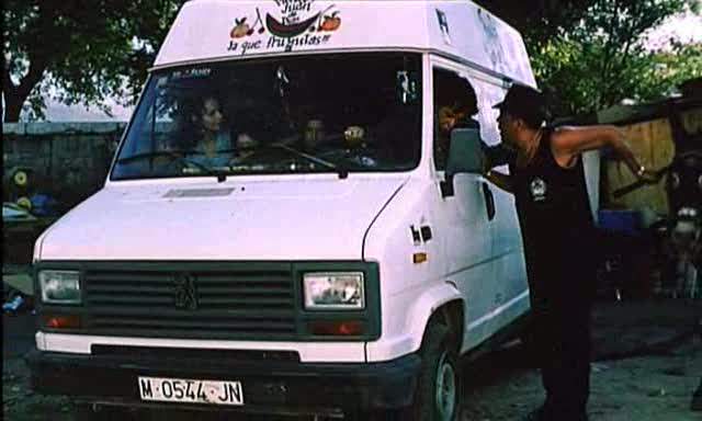 Peugeot J5