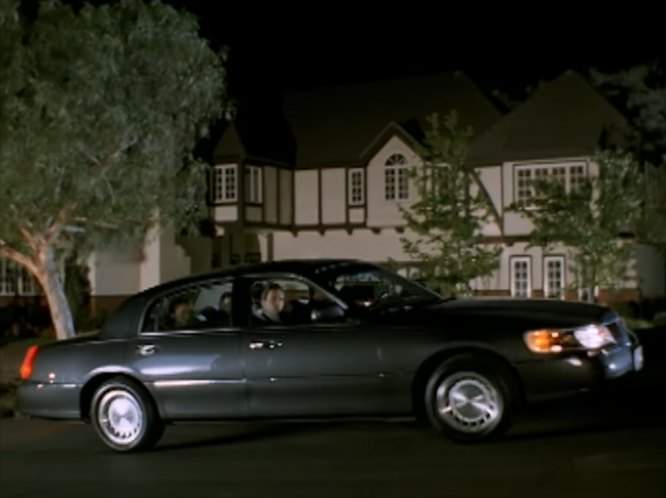 Lincoln Town Car