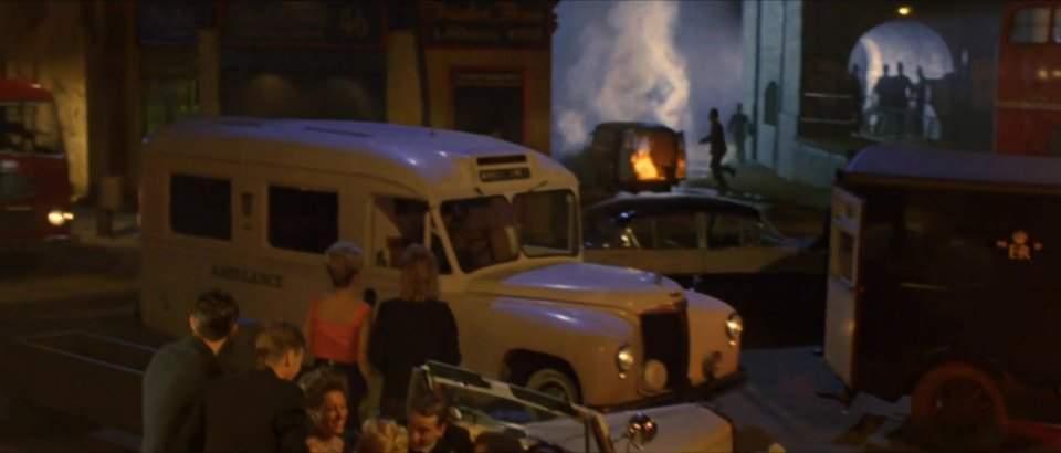 Daimler DC27 Ambulance