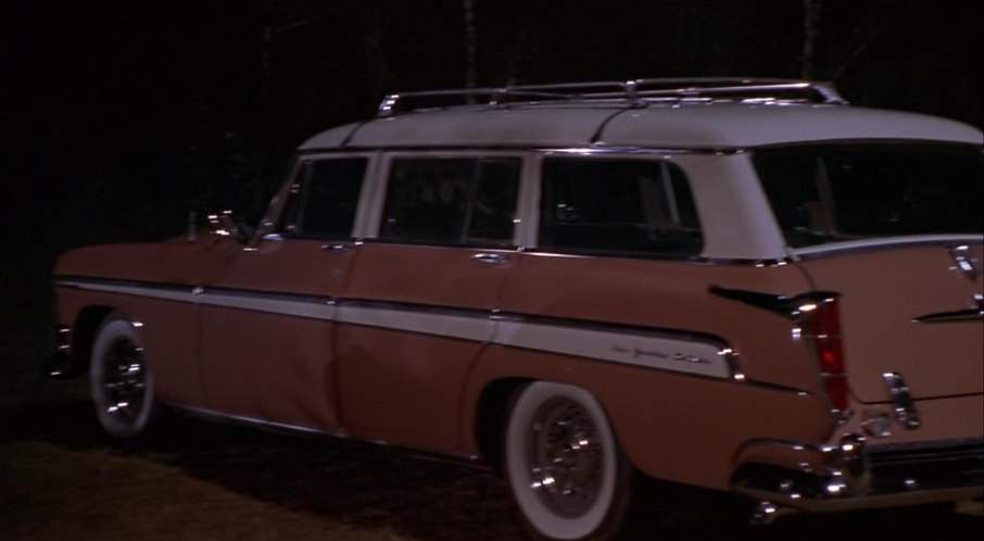 Chrysler New Yorker Town & Country