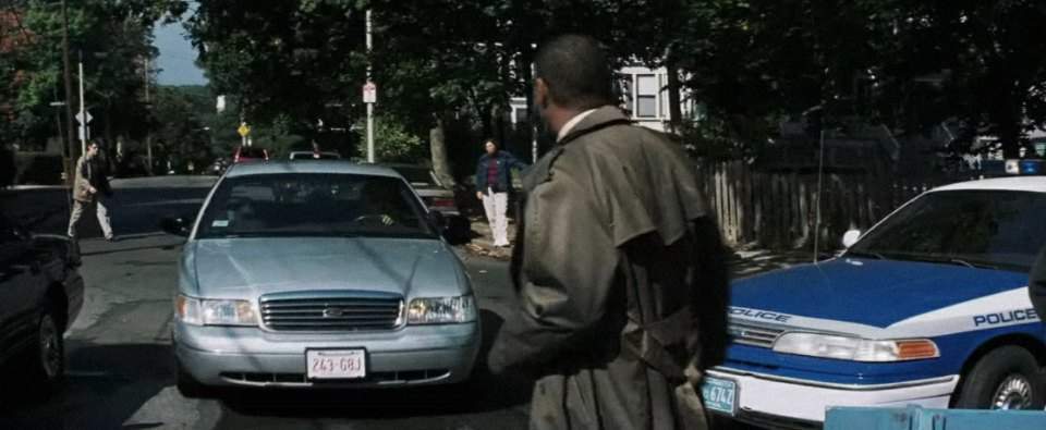 Ford Crown Victoria