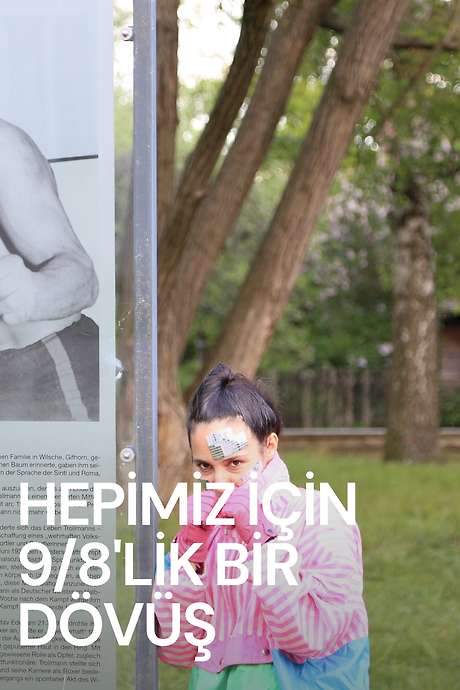 Inspired by the story of Rukeli Trollmann, the film follows an artist's journey of immigration to Berlin and their subsequent fight for justice in Istanbul. Trollmann faced considerable discrimination under the Nazi regime due to their unique form of expression, described as “boxing by dancing like a Gypsy”. The narrative explores the challenges and struggles encountered while seeking fairness and acceptance.