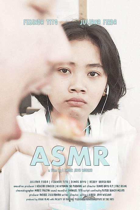 A woman attempts to enjoy a late lunch amidst a busy workday. However, a man at the same table disrupts her, making it difficult to concentrate and leading to frustration. The short lunch break turns into an unexpected and increasingly tense encounter as she struggles to finish her meal.