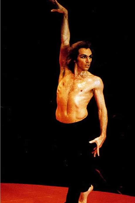 Béjart and Jorge Donn - Maurice Ravel: Bolero (1982) movie poster