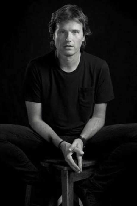 Argentine DJ Hernán Cattáneo, known for his house music innovations, invites a symphonic orchestra for a four-night run at Buenos Aires’ Teatro Colón.