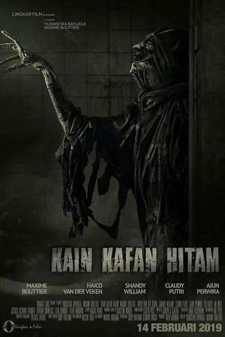 Kain Kafan Hitam (2019) movie poster