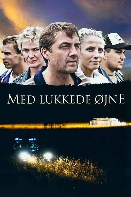 Med lukkede øjne (2010) movie poster